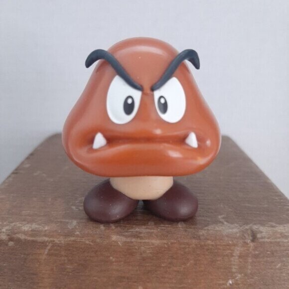 Jakks Super Mario World of Nintendo Bowser and Goomba Figures - Picture 9 of 11
